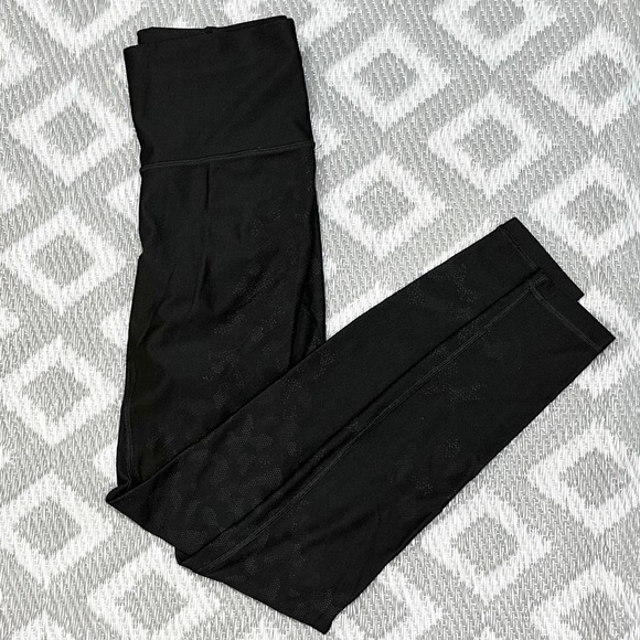 Lululemon Mapped Out High Rise Tight 28" Camo Black/Graphite Grey [6077] - Picture 2 of 13